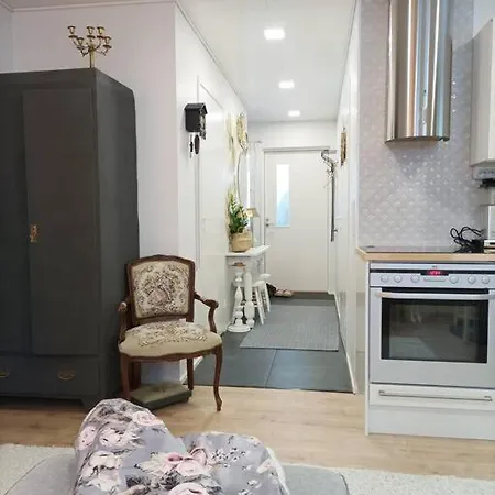 Persoonallinen Pieni Asunto * 오울루