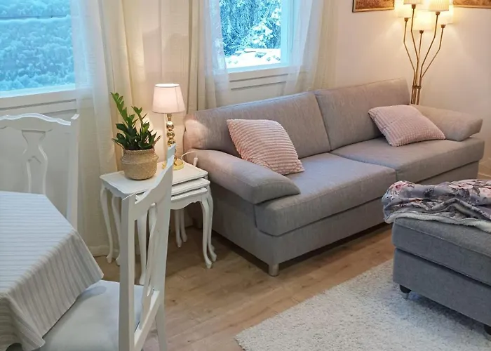 Апартаменты Persoonallinen Pieni Asunto Оулу